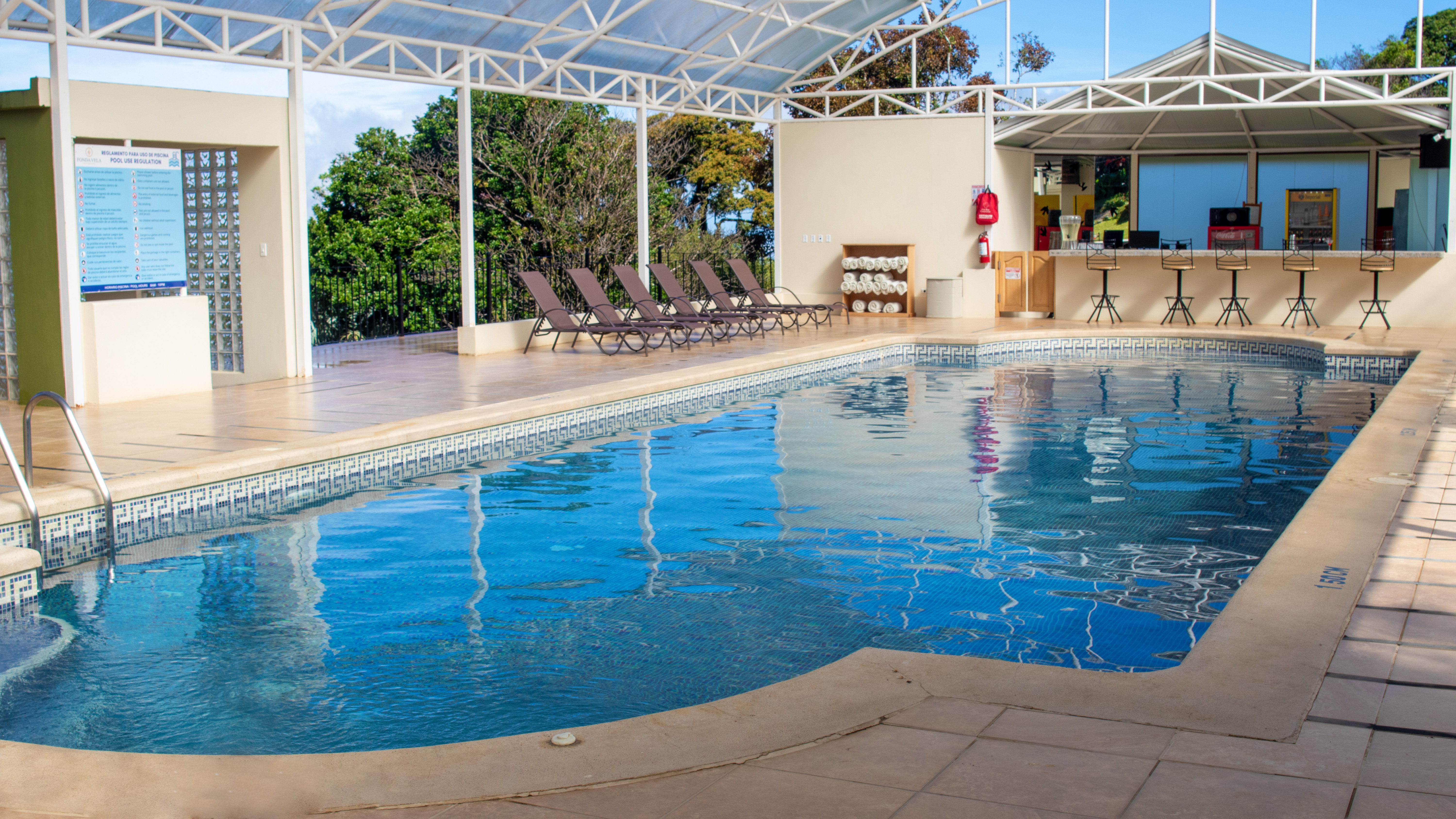 Luxury hotel 1 - Image 4